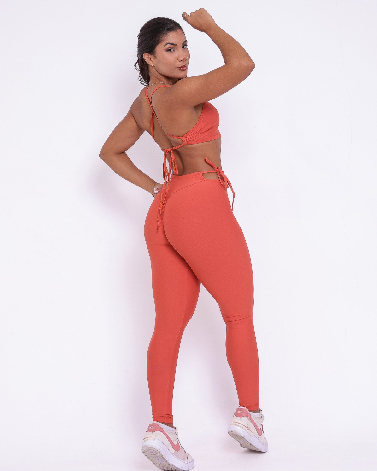 Conjunto Legging Empina Bumbum Ajuste Light + Top Paula