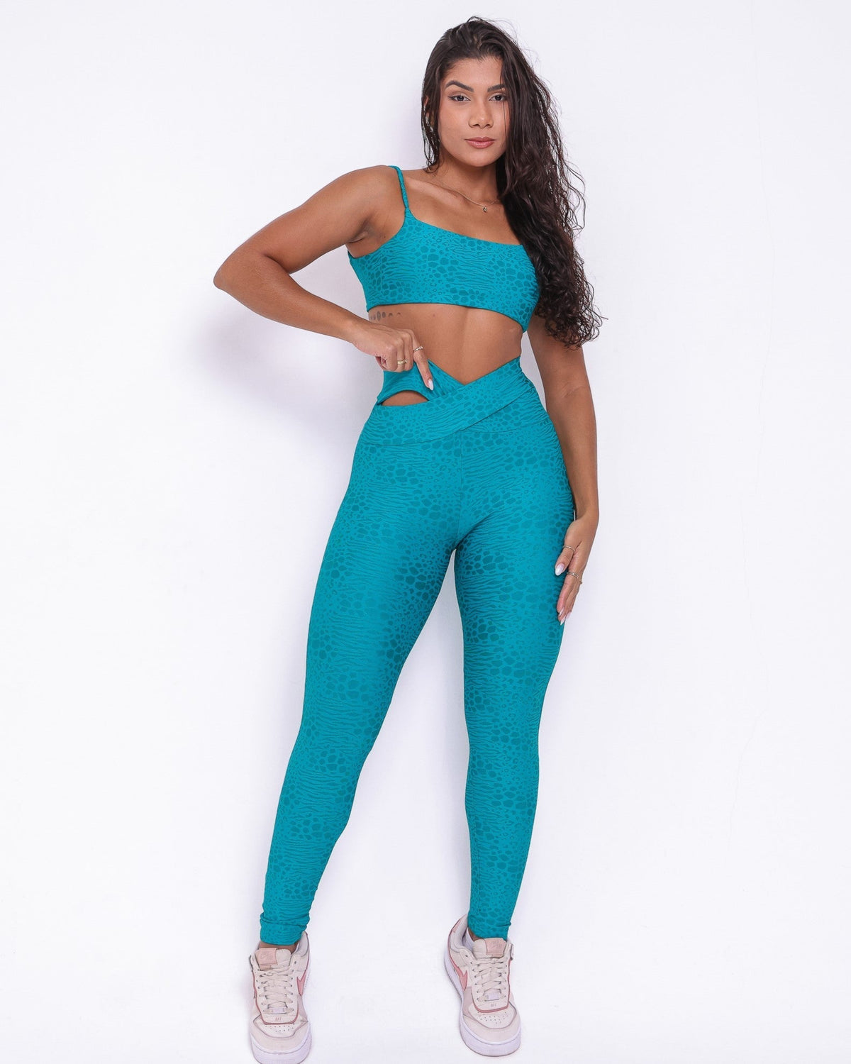 Conjunto Legging Básico Cós Cruzado Feline + Top Ju