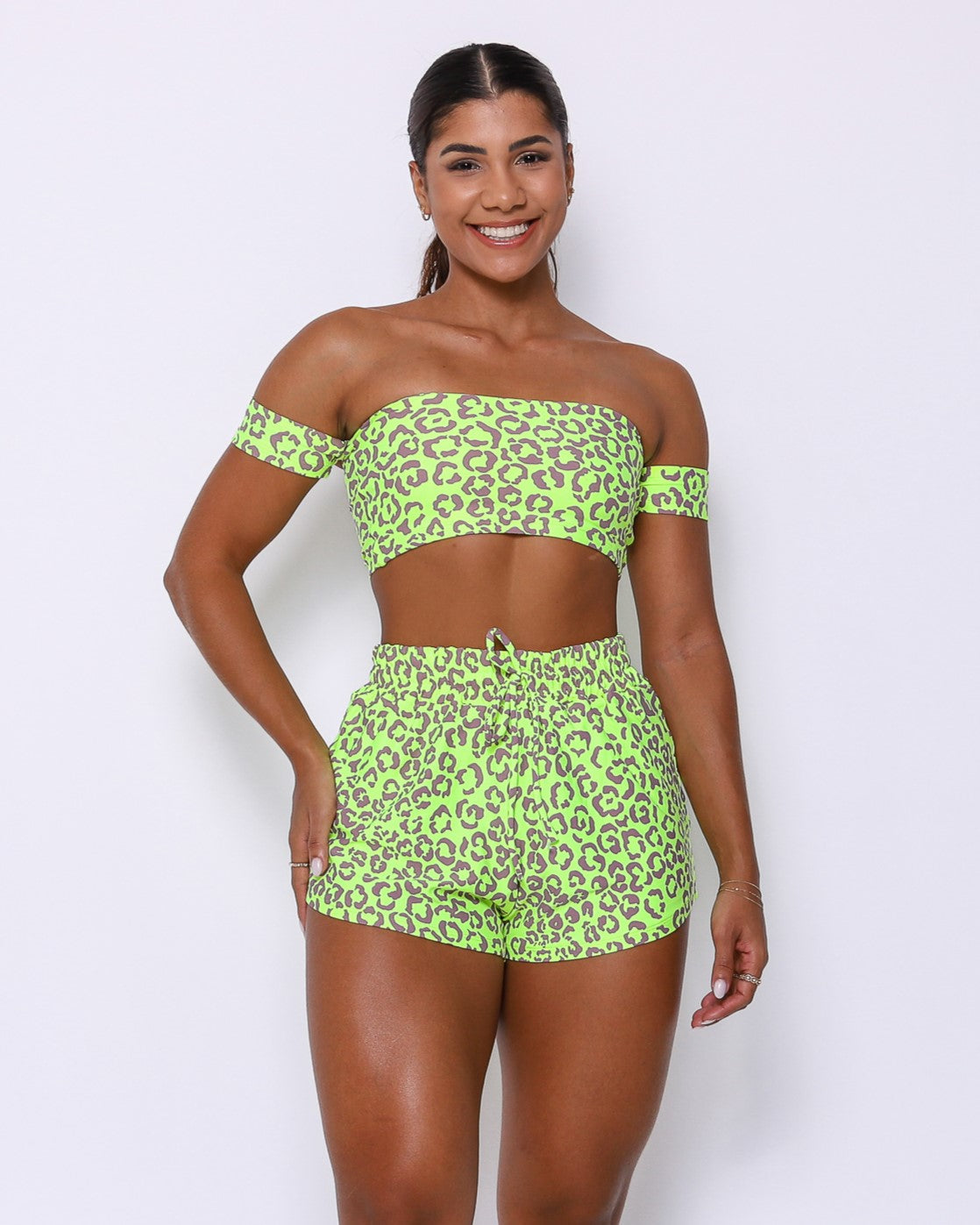 Conjunto Short Básico Light Onça Colors + Top Ciganinha