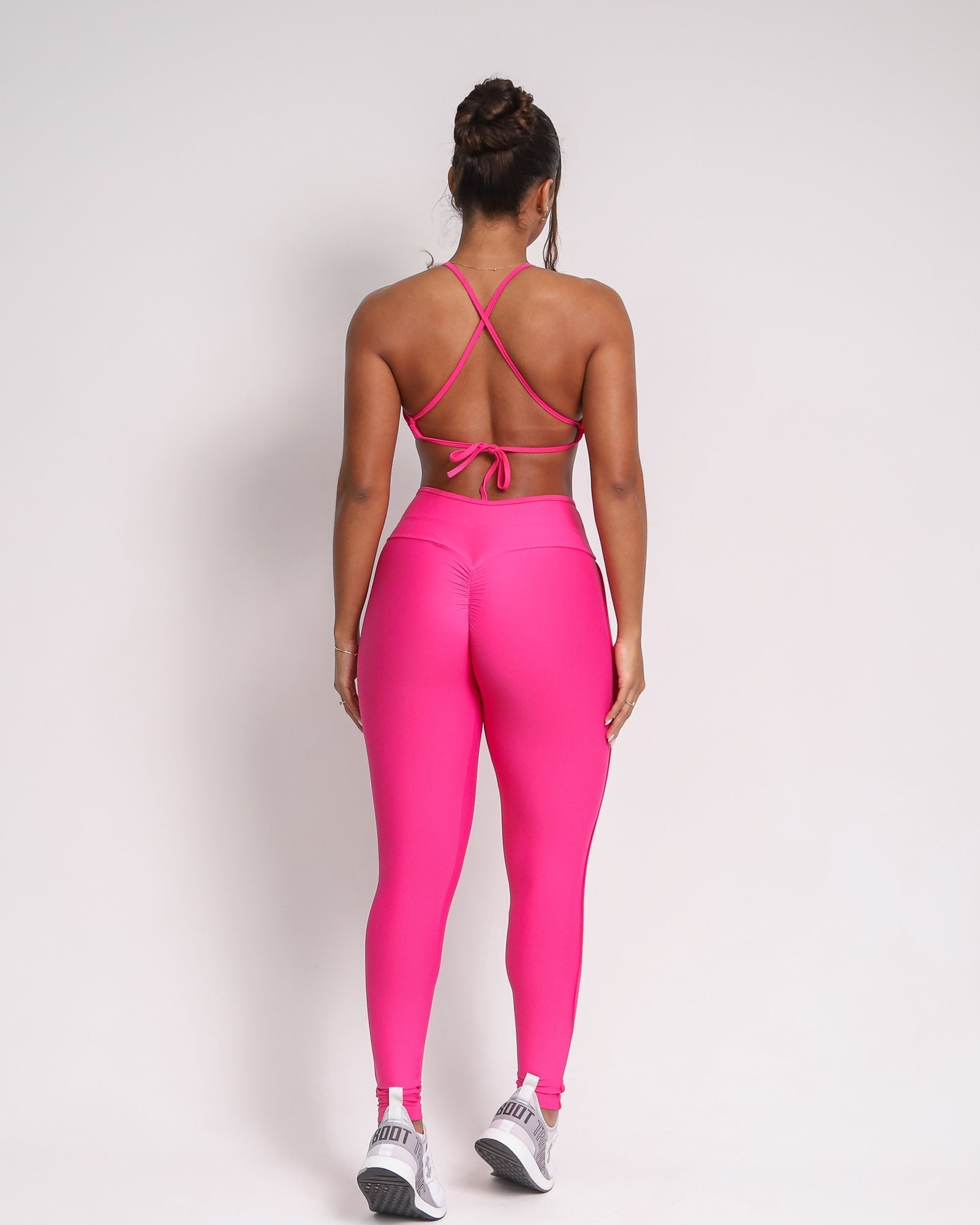 Conjunto Legging Empina Bumbum Ajuste Light + Top Paula