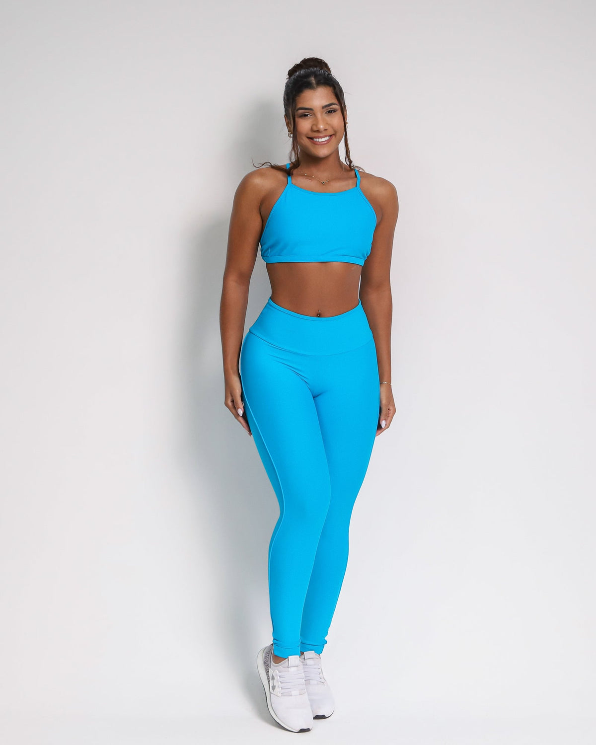 Conjunto Legging Empina Bumbum Ajuste Light + Top Paula