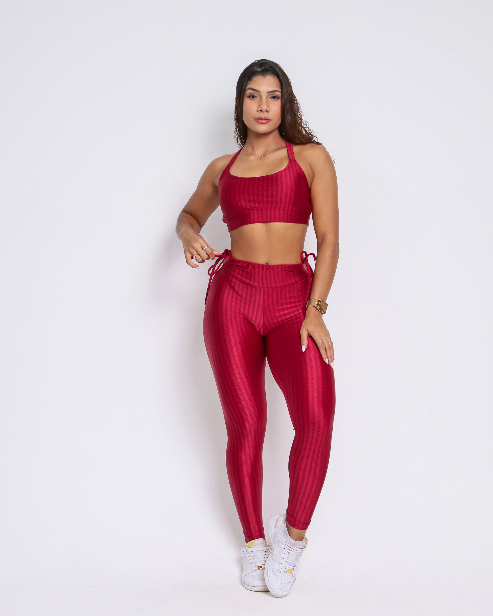 Conjunto Legging Empina Bumbum Cirre + Top Tai